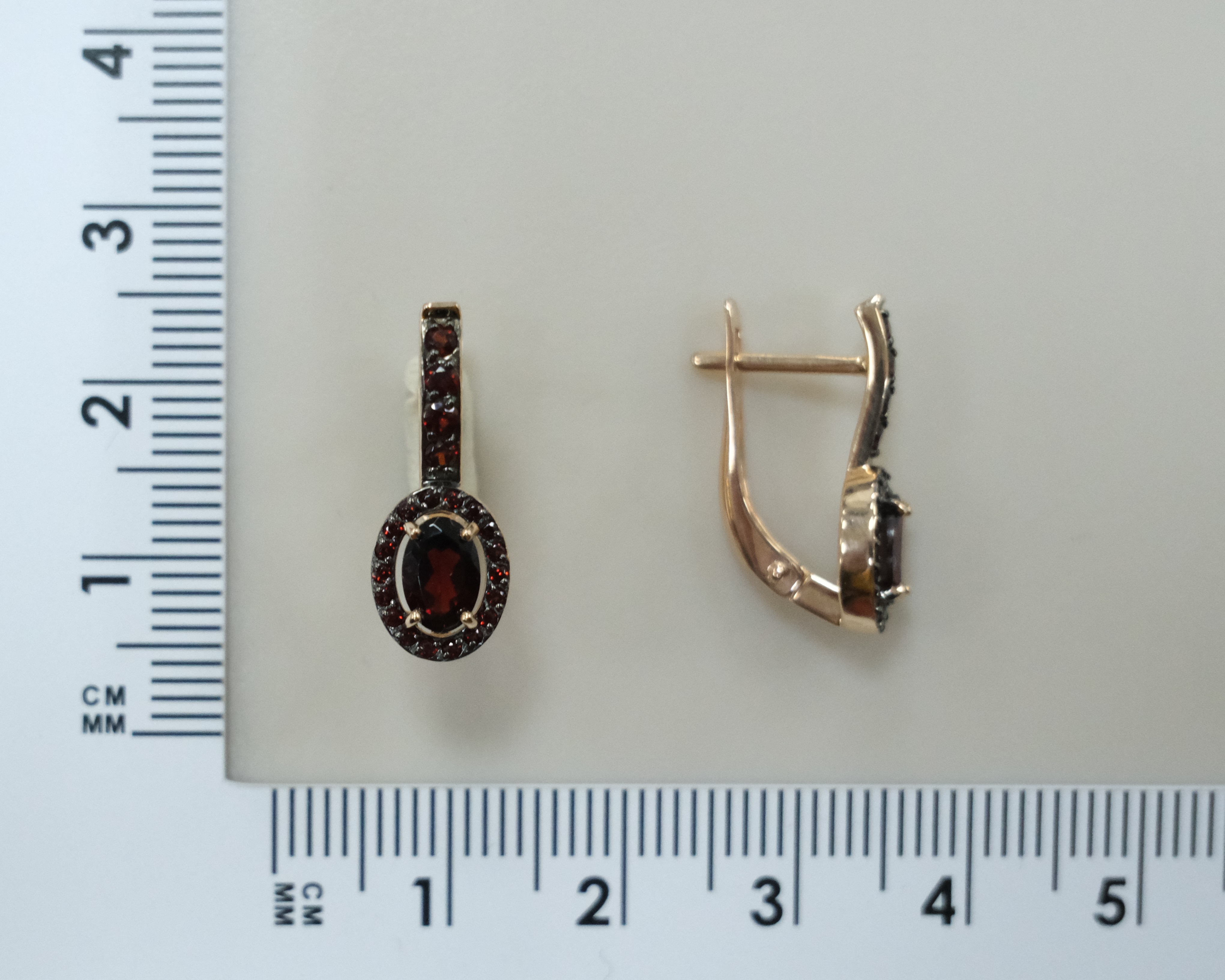 10512-000846 Серьги (Au 585)